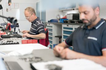 Proposez-vous des solutions complètes d'identification automatique ?