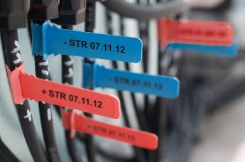 Marquage industriel, étiquette et système d'identification