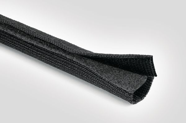 Gaine de protection refermable avec fermeture auto-agrippante