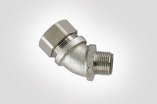 Raccord à compression, coudé à 45° pour gaines métalliques