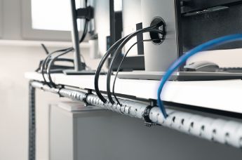 Câblage & gestion de câbles
