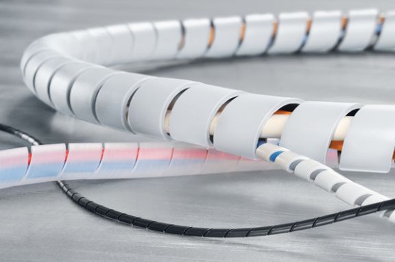 Frettes spiralées blanches pour les installations électriques standard et panneaux et d'usines