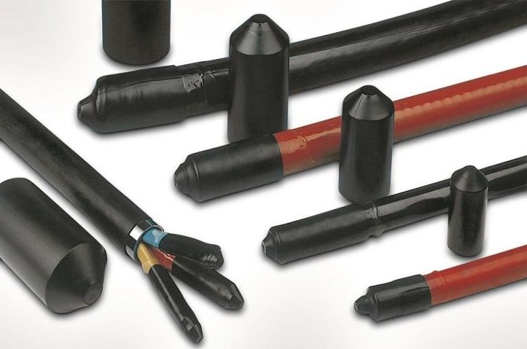 Embouts thermorétractables avec doublure adhésive pour sceller les extrémités des câbles HellermannTyton