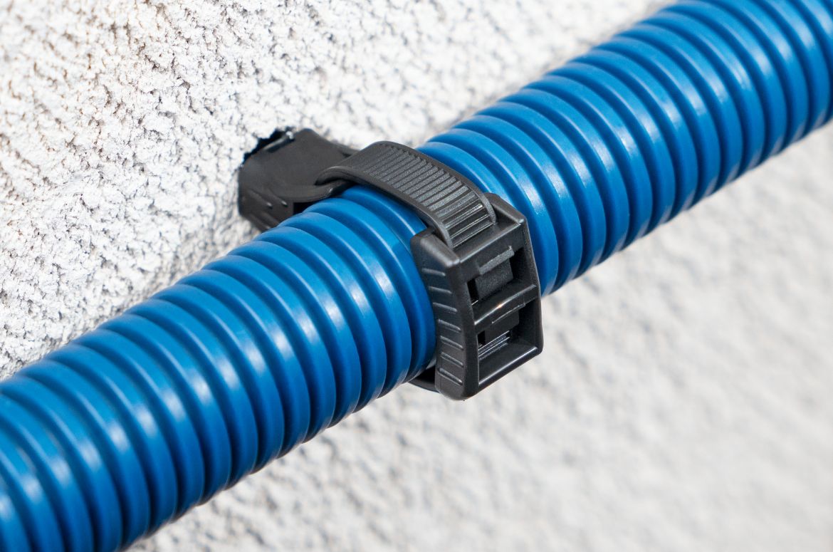 Collier de serrage SPH avec la cheville LOK02